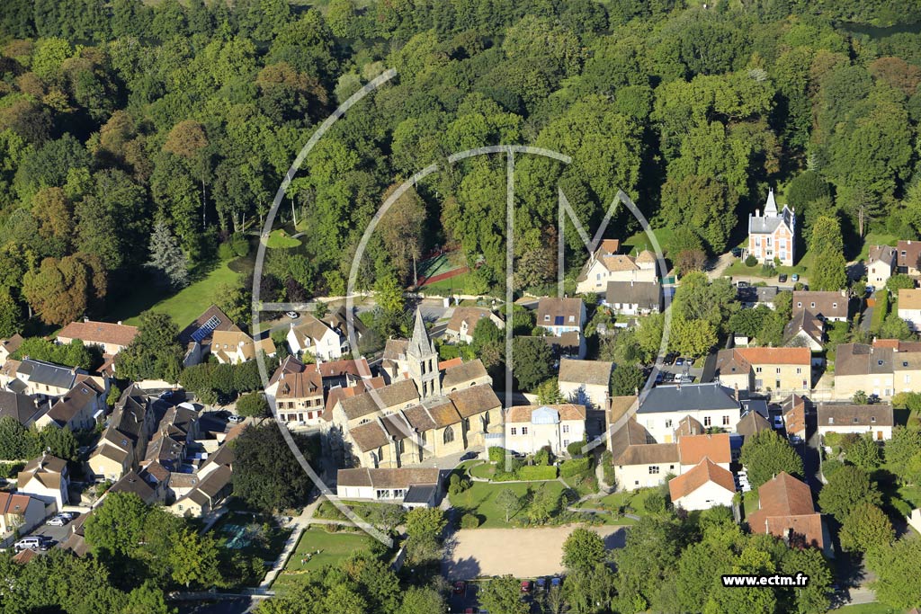 Photo arienne de Jouy-le-Moutier (la Fontaine Bnite)