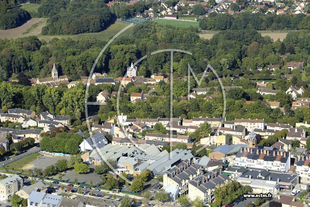 Photo arienne de Jouy-le-Moutier (les Bourseaux)