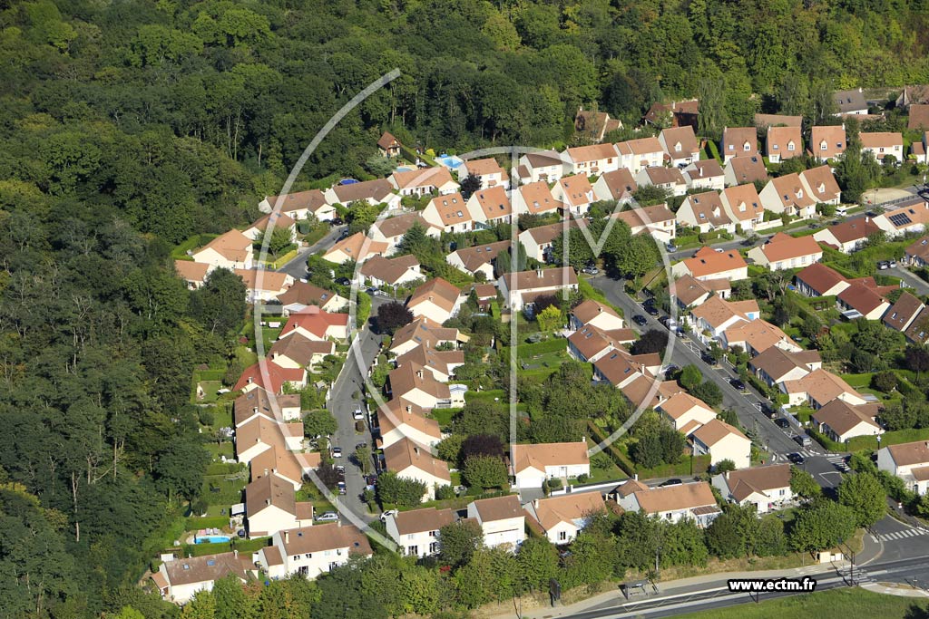 Photo arienne de Jouy-le-Moutier (les Tremblays)