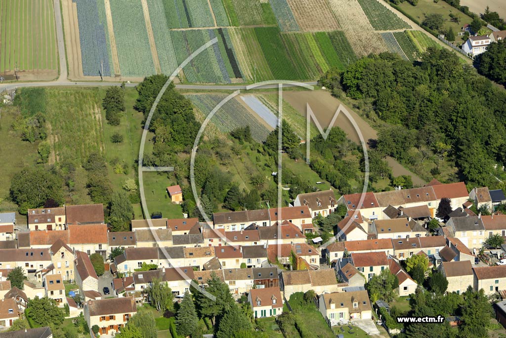 Photo arienne de Neuville-sur-Oise