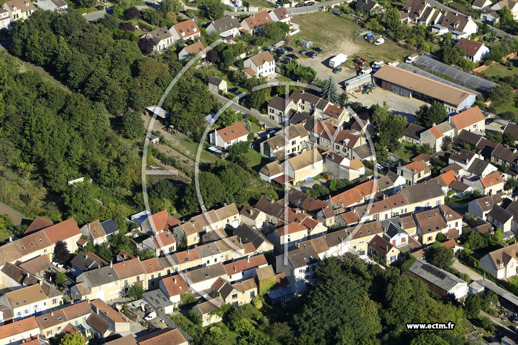 Photo arienne de Neuville-sur-Oise