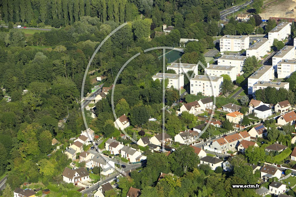 Photo arienne de Osny (le Moulinard)