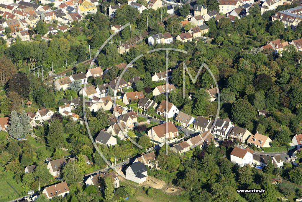 Photo arienne de Pontoise (les Noyers)
