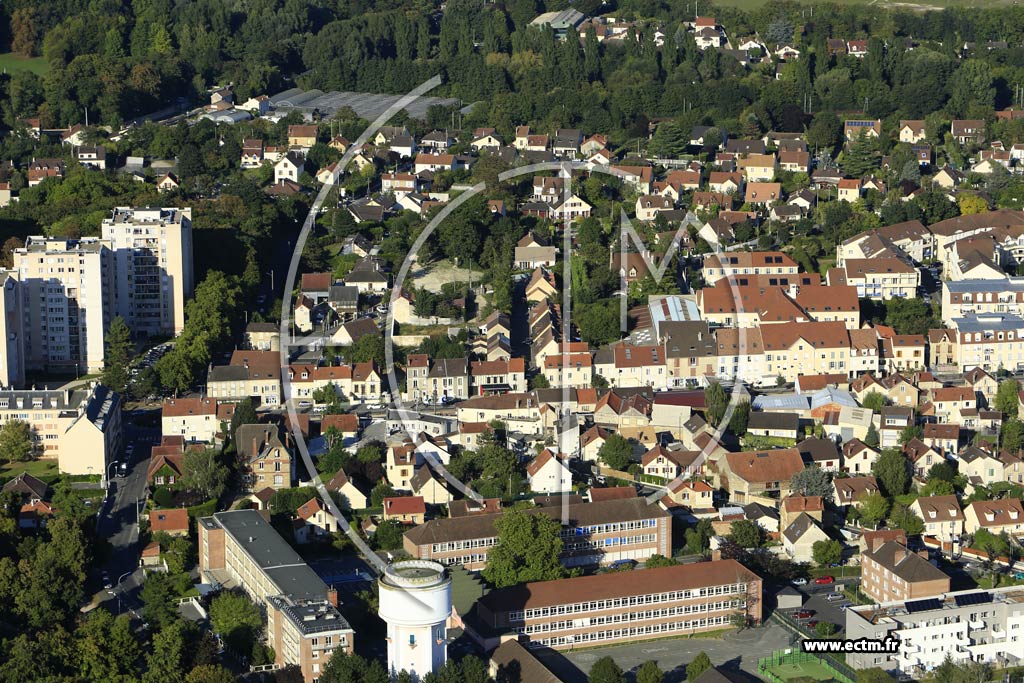 Photo arienne de Saint-Ouen-l'Aumne (Coix des Pointes)