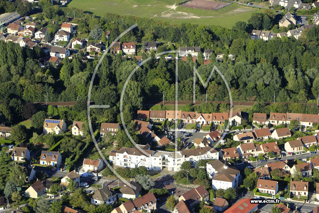 Photo arienne de Saint-Ouen-l'Aumne (Coix des Pointes)