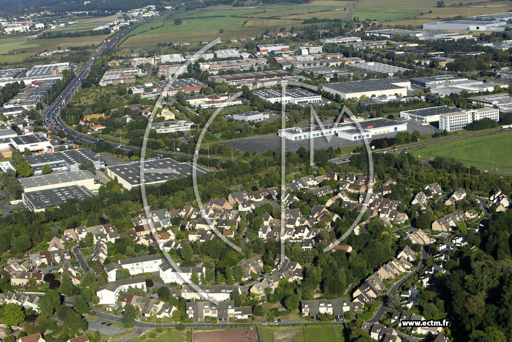 Photo arienne de Saint-Ouen-l'Aumne (les Bourseaux)