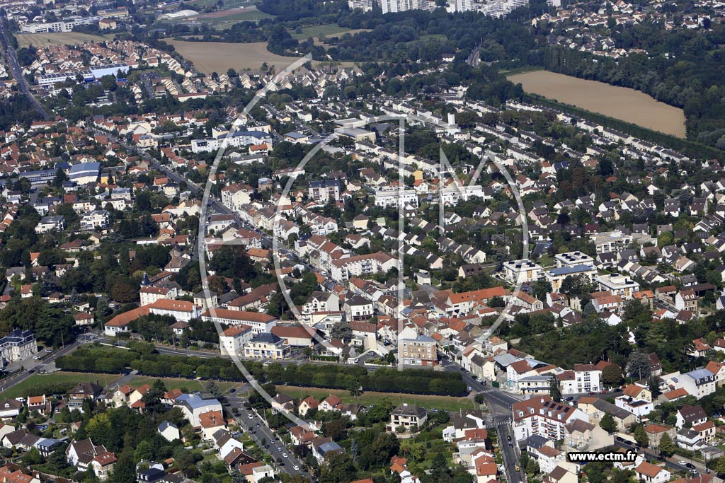 Photo arienne de pinay-sur-Orge