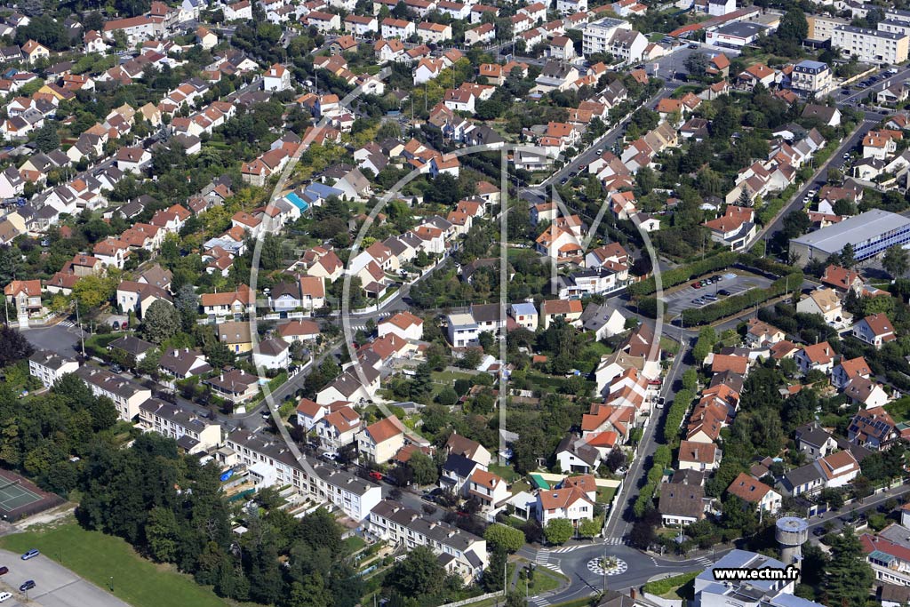 Photo arienne de pinay-sur-Orge (la Terrasse)