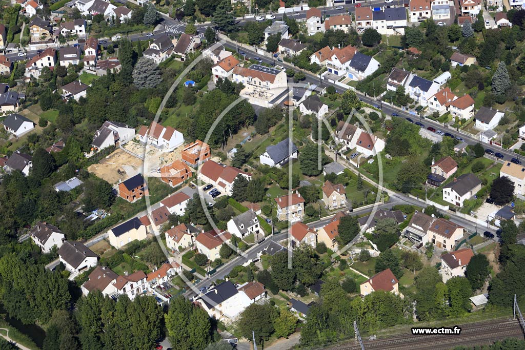 Photo arienne de pinay-sur-Orge (Quartier de la Gare)