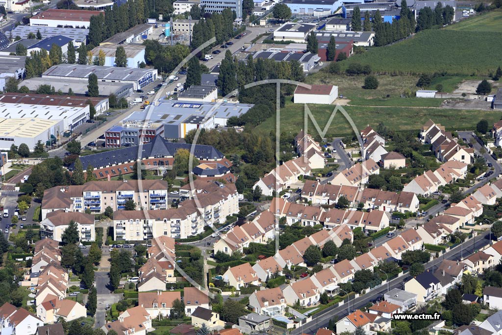 Photo arienne de Morangis (le Val)