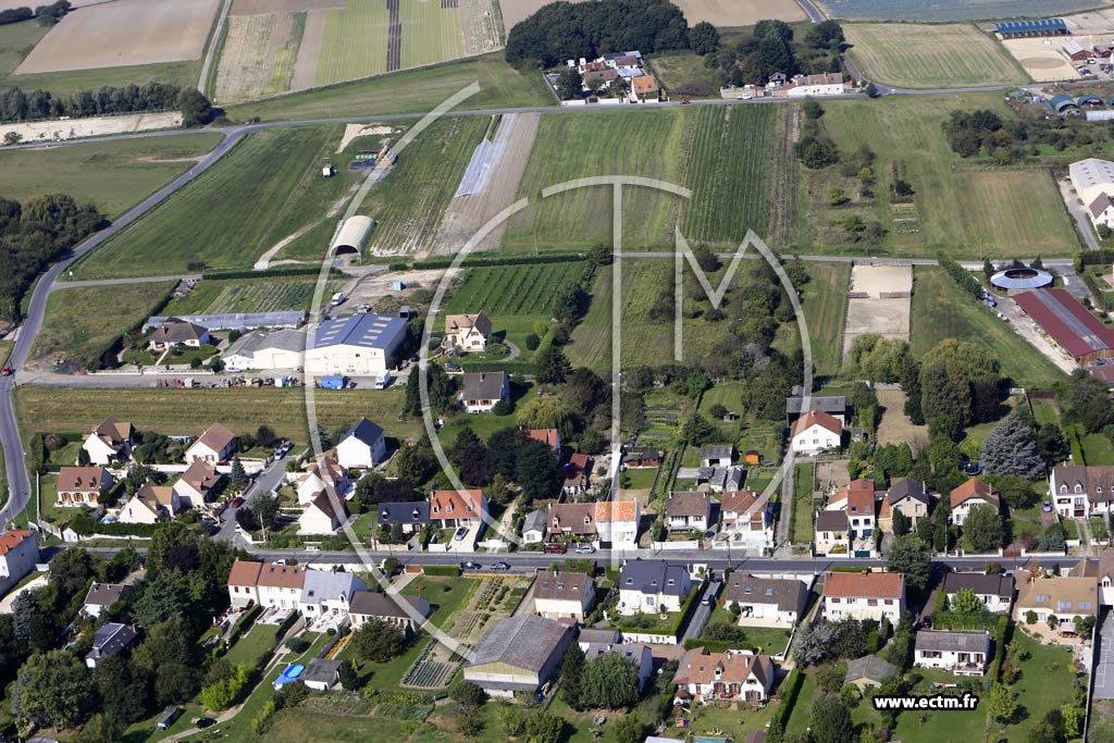Photo arienne de Saulx-les-Chartreux (la Bourgogne)