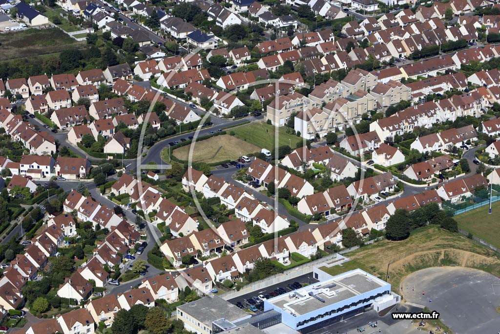 Photo arienne de Savigny-sur-Orge (Quartier de l'Av. du Mal de Lattre de Tassigny)