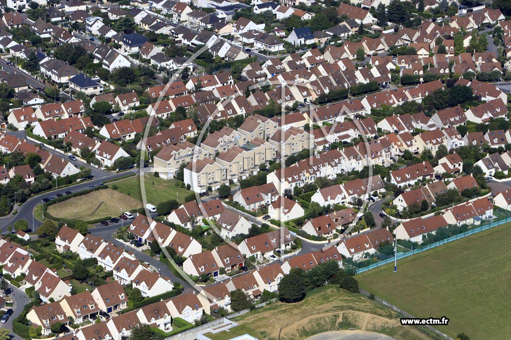 Photo arienne de Savigny-sur-Orge (Quartier de l'Av. du Mal de Lattre de Tassigny)
