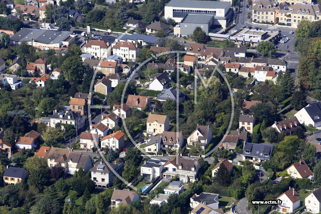 Photo arienne de Verrires-le-Buisson
