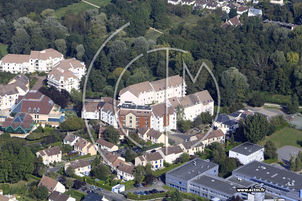 Photo arienne de Villebon-sur-Yvette (les Casseaux)