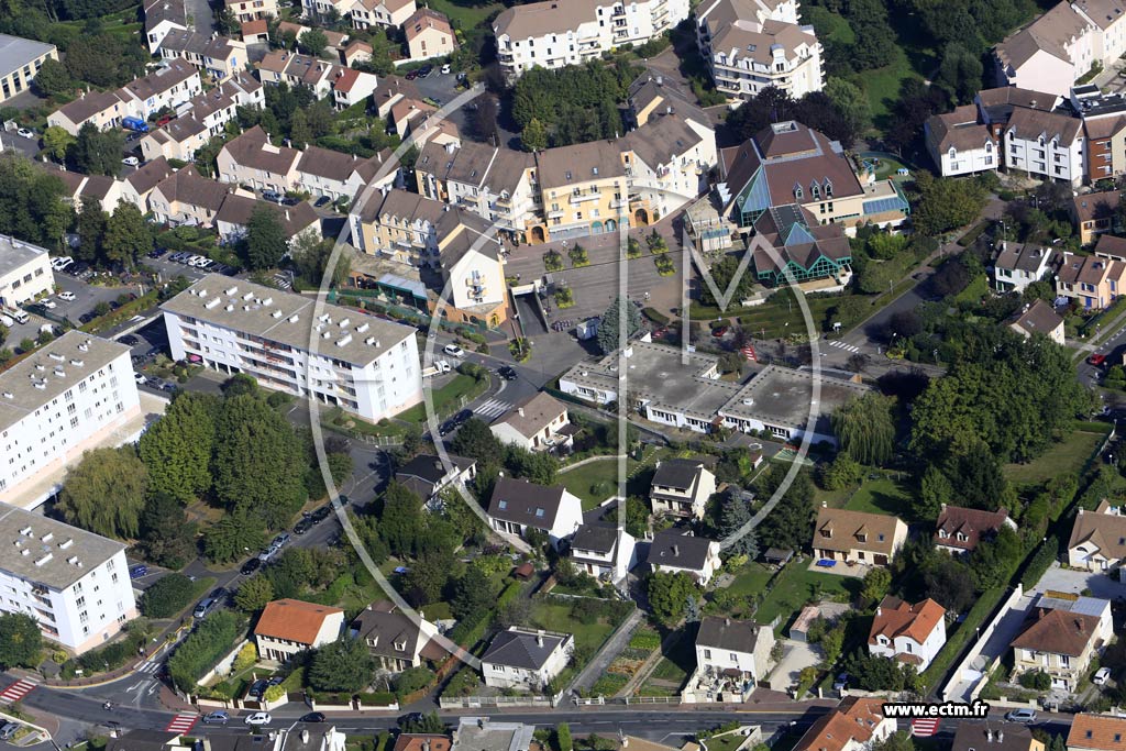 Photo arienne de Villebon-sur-Yvette (les Casseaux)
