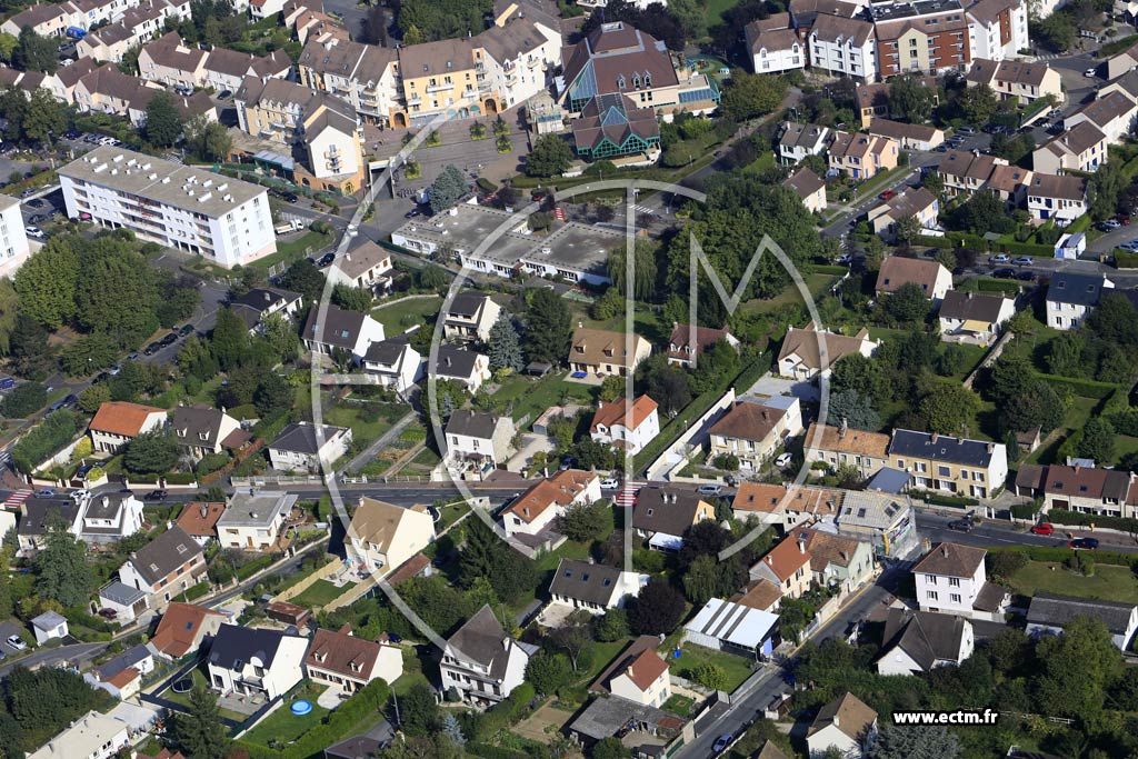 Photo arienne de Villebon-sur-Yvette (les Casseaux)