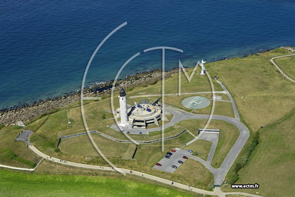 Photo arienne de Audinghen (Phare du cap Gris-Nez)