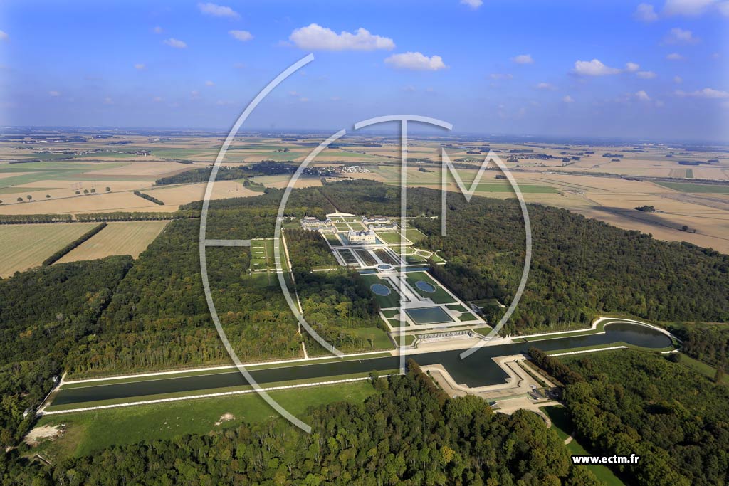 Photo arienne de Maincy (Chteau de Vaux-le-Vicomte : vue gnrale du parc)