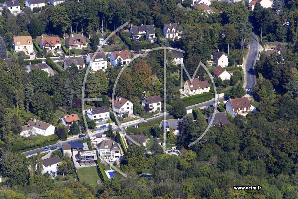 Photo arienne de Fontaine-le-Port (la Fouinerie)