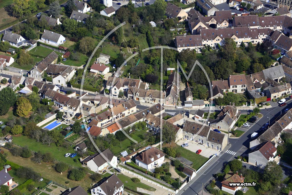 Photo arienne de Le Chtelet-en-Brie (Croix Mortier)