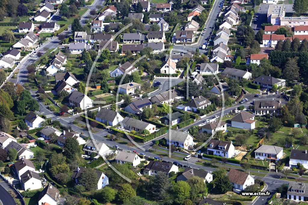 Photo arienne de Le Chtelet-en-Brie (la Plaine)