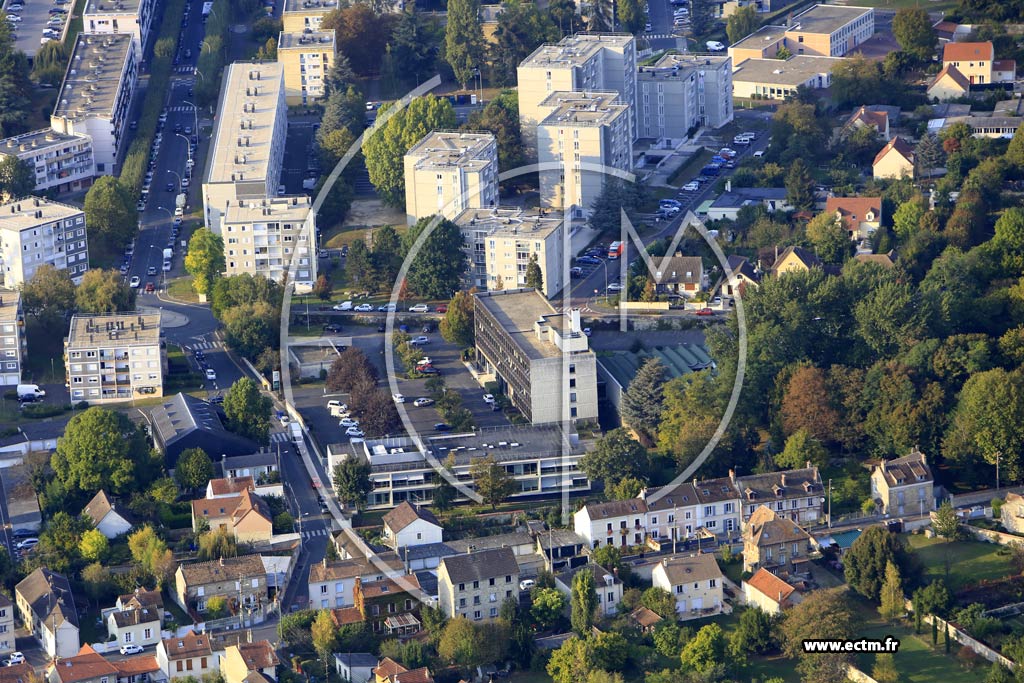Photo arienne de Le Me-sur-Seine (la Croix Blanche)
