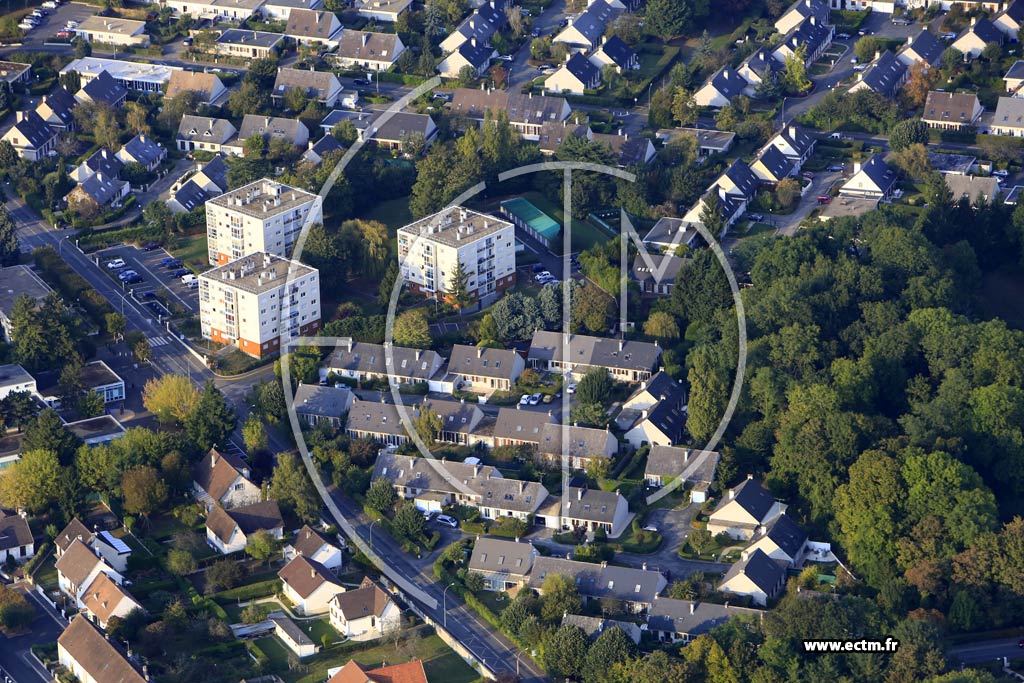 Photo arienne de Le Me-sur-Seine (la Croix Blanche)