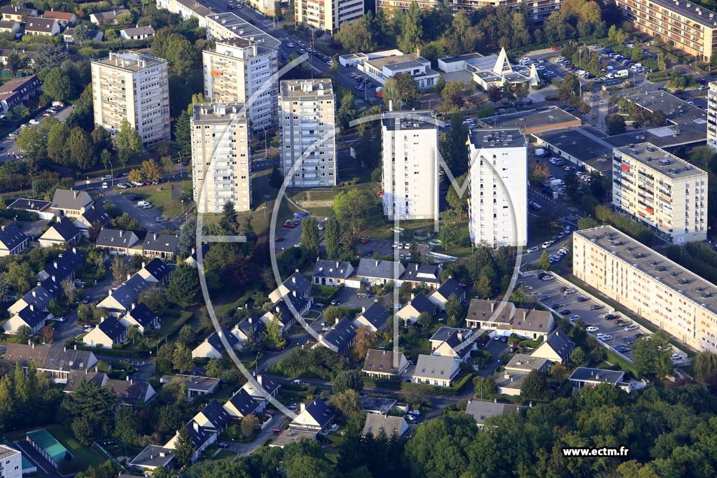 Photo arienne de Le Me-sur-Seine (la Croix Blanche)