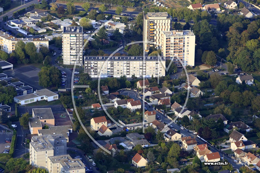 Photo arienne de Le Me-sur-Seine (la Croix Blanche)
