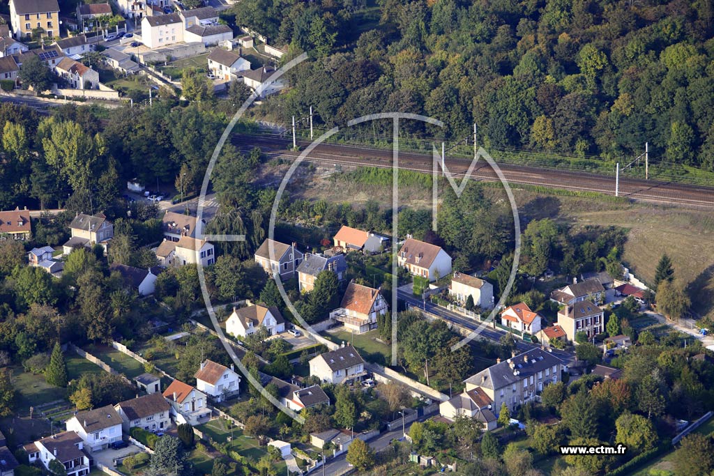 Photo arienne de Le Me-sur-Seine (les Montgarnies)
