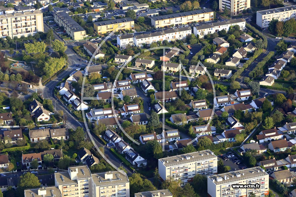 Photo arienne de Le Me-sur-Seine (Quartier de l'Avenue de la Libration)