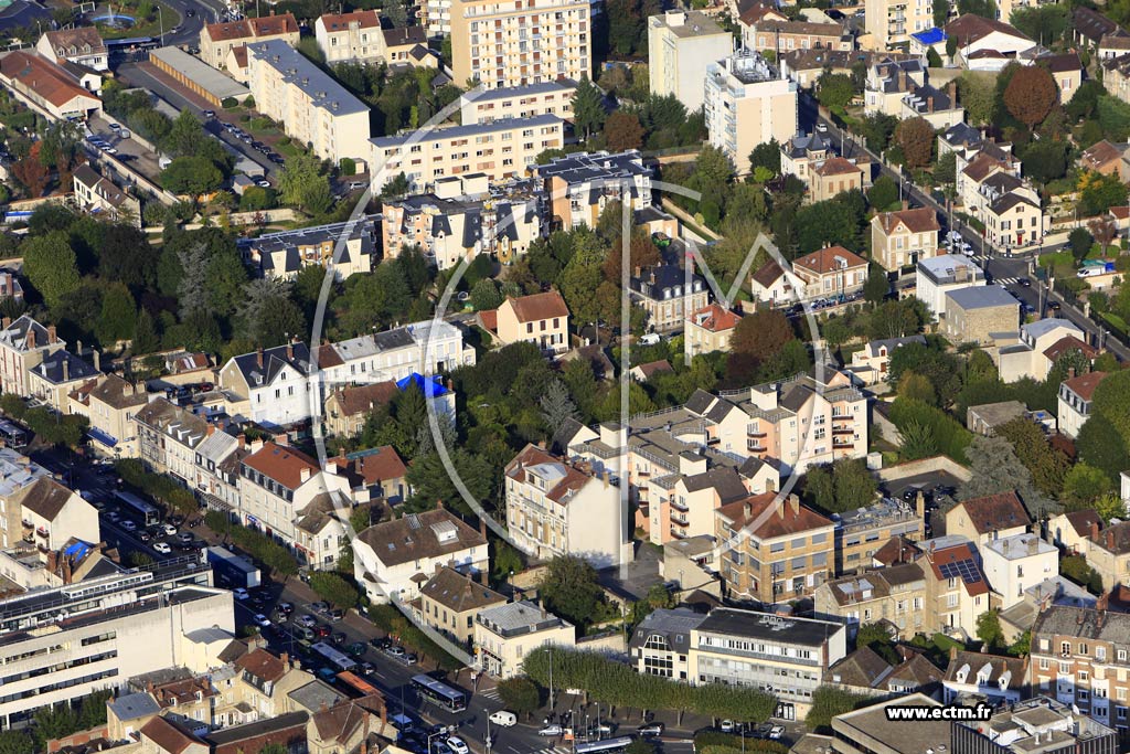 Photo arienne de Melun (Saint-Ambroise)
