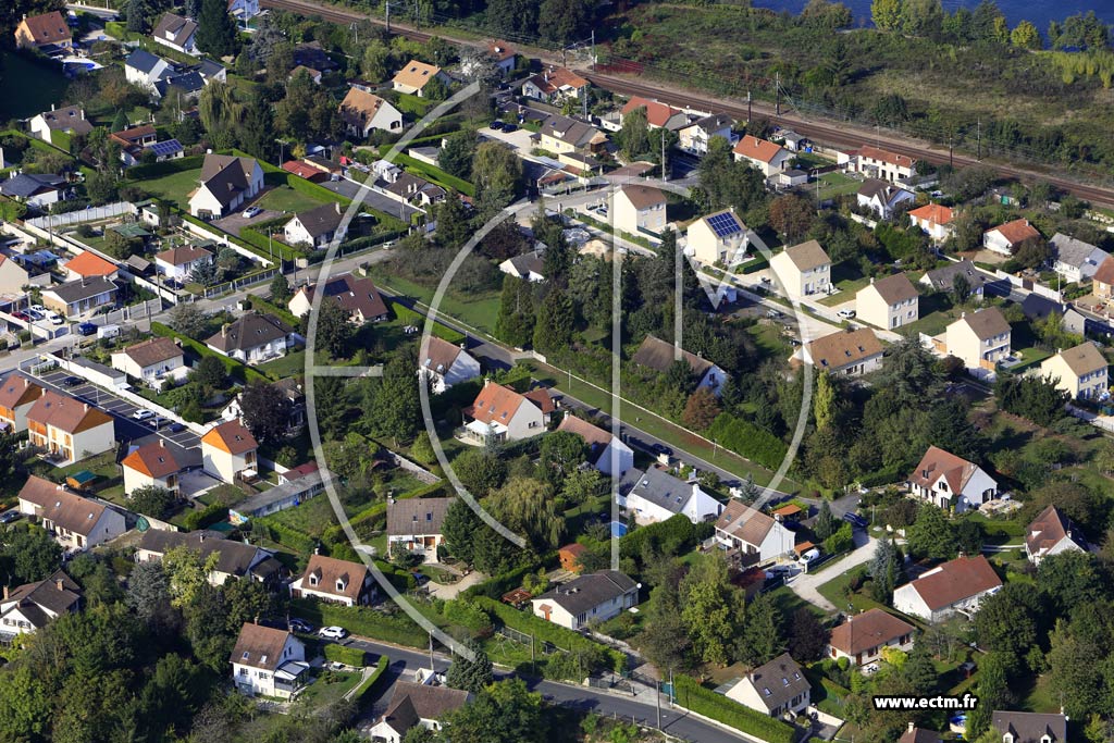 Photo arienne de Saint-Fargeau-Ponthierry (les Bergres)