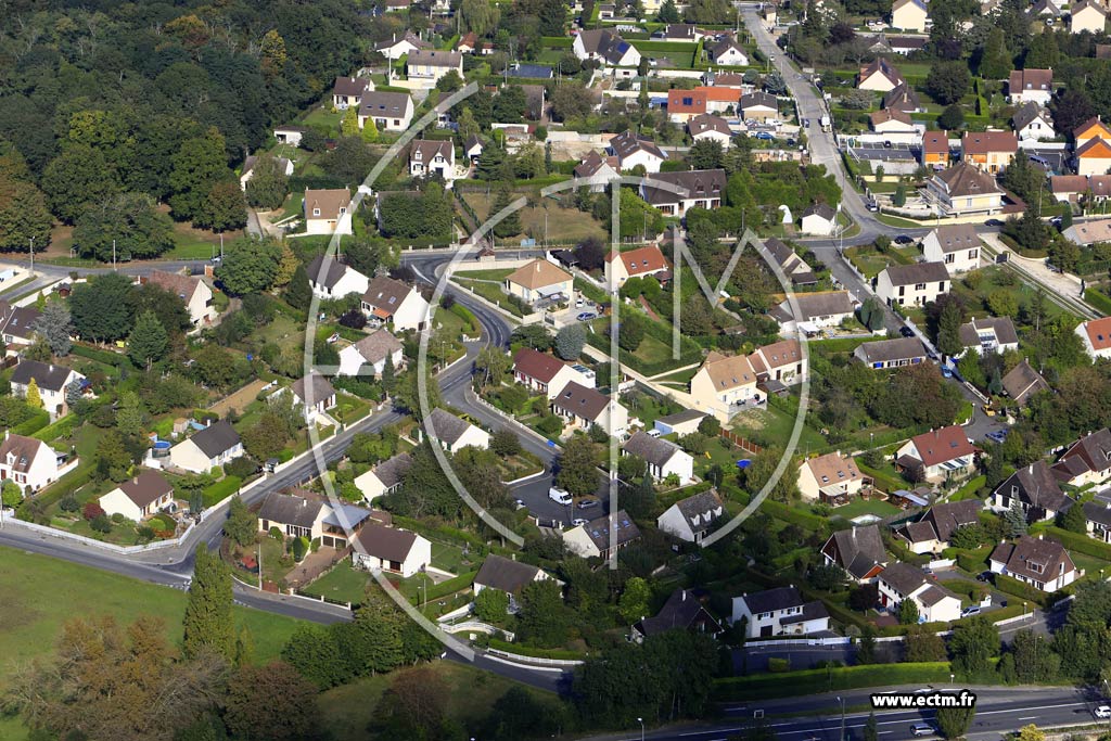 Photo arienne de Saint-Fargeau-Ponthierry (les Bergres)