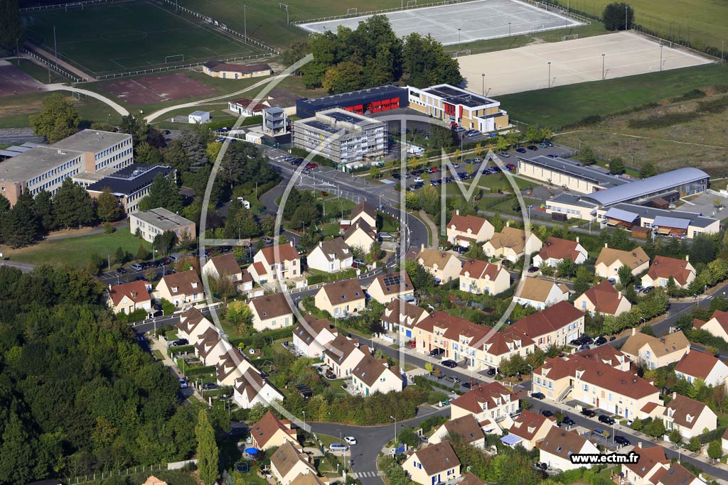 Photo arienne de Saint-Fargeau-Ponthierry (les Mouillres)