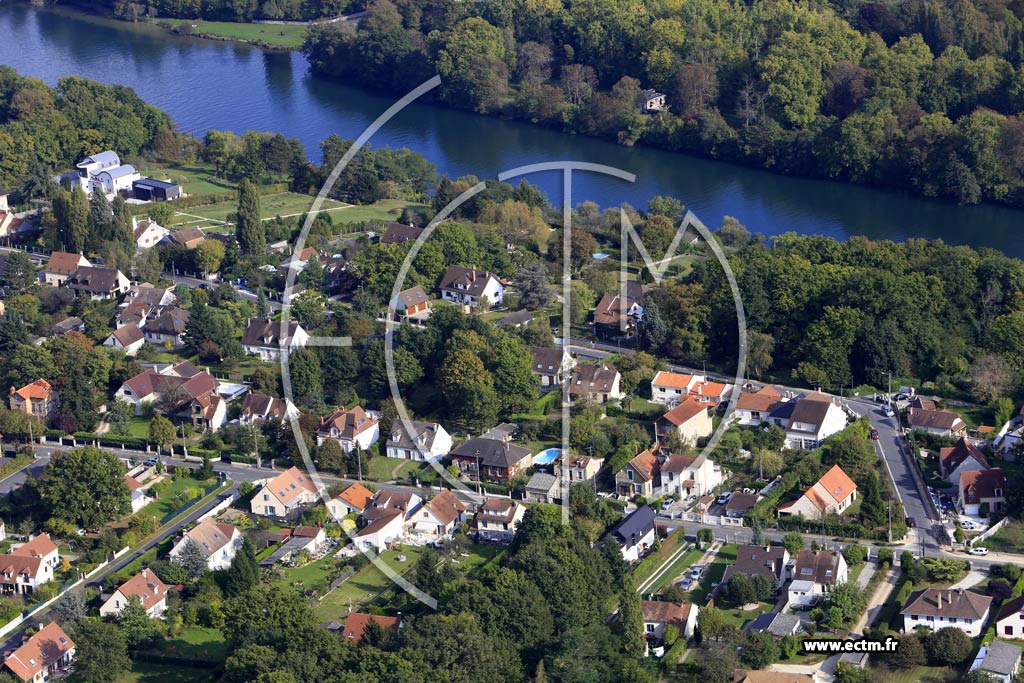 Photo arienne de Saint-Fargeau-Ponthierry (Saint-Fargeau)