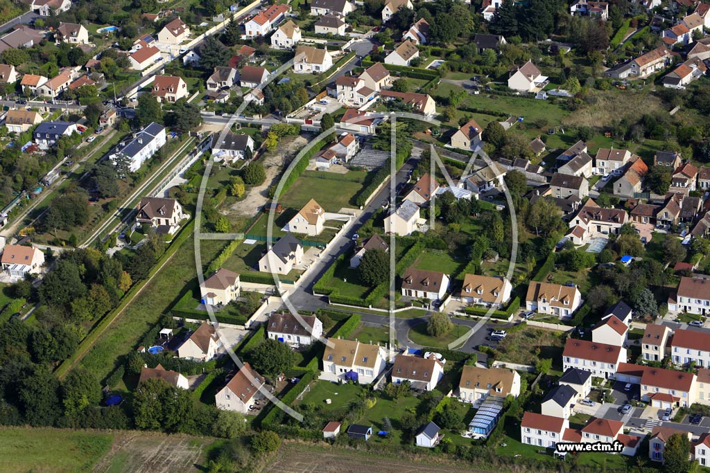 Photo arienne de Saint-Fargeau-Ponthierry (Saint-Fargeau)