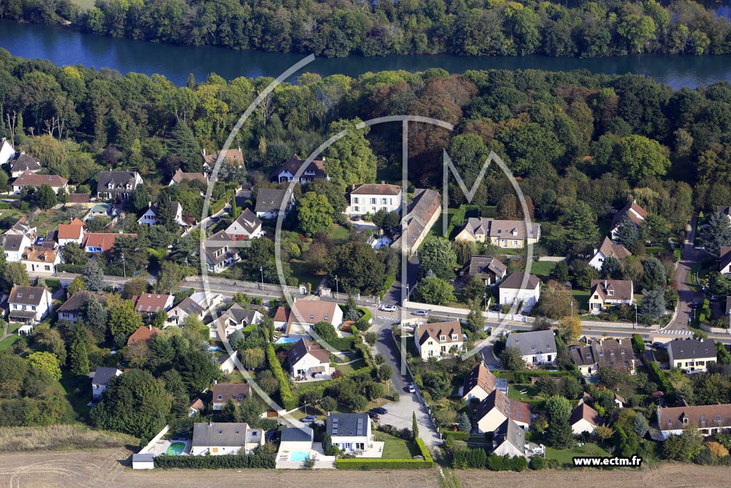 Photo arienne de Saint-Fargeau-Ponthierry (Saint-Fargeau)
