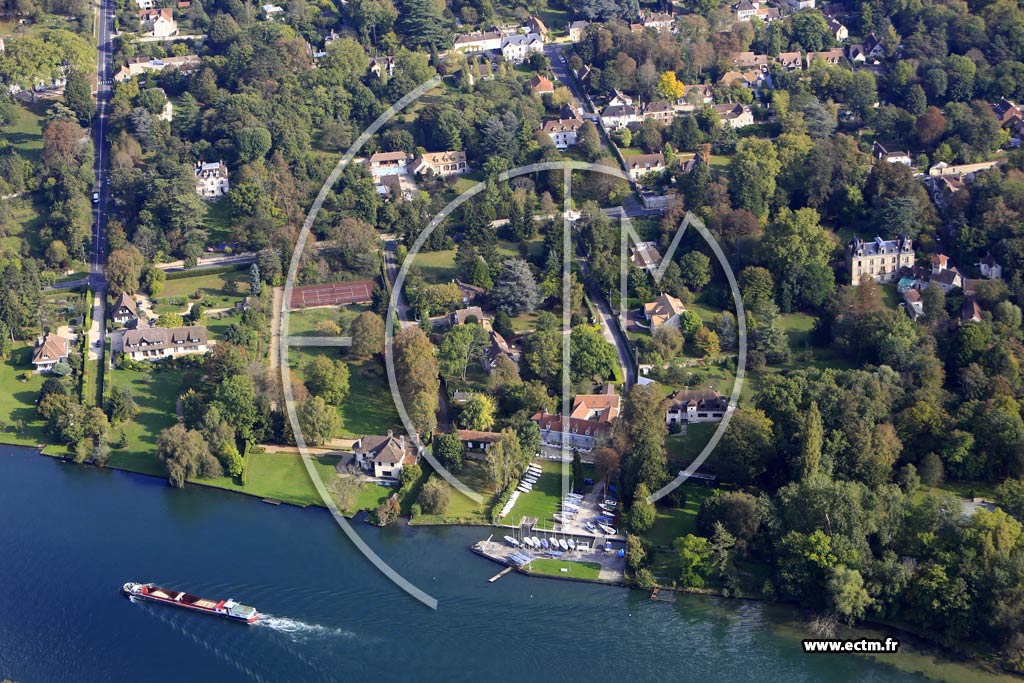 Photo arienne de Seine-Port (Croix Fontaine)