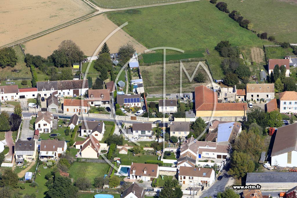 Photo arienne de Vert-Saint-Denis (Pouilly le Fort)