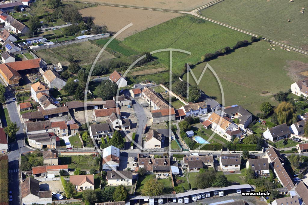 Photo arienne de Vert-Saint-Denis (Pouilly le Fort)