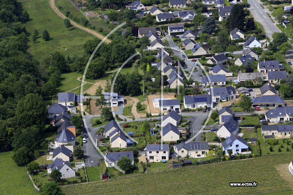 Photo arienne de Brissac-Quinc (Maison Neuve)