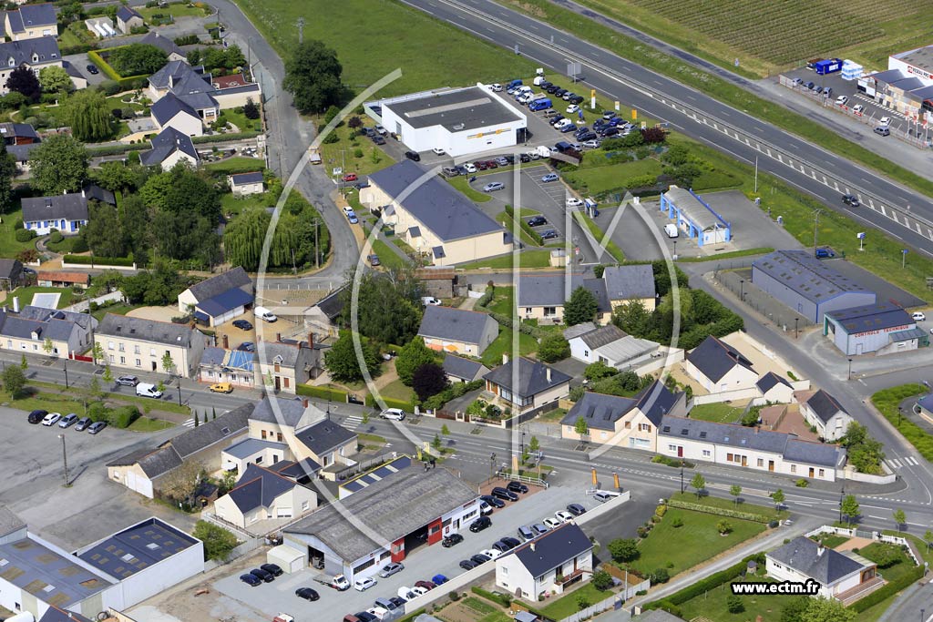 Photo arienne de Brissac-Quinc (Quinc)