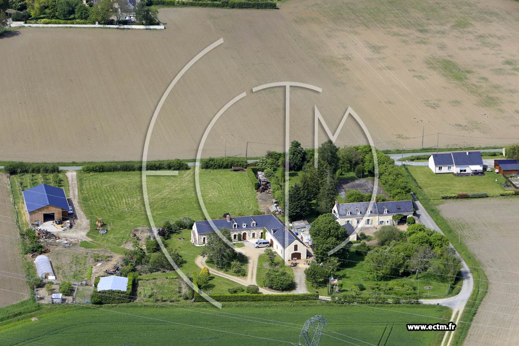 Photo arienne de Charc-St-Ellier-sur-Aubance (la Saulaye)