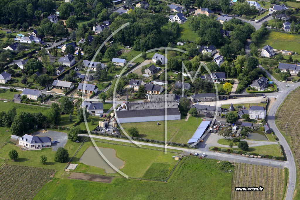 Photo arienne de Juign-sur-Loire (Croix de Cagnebert)