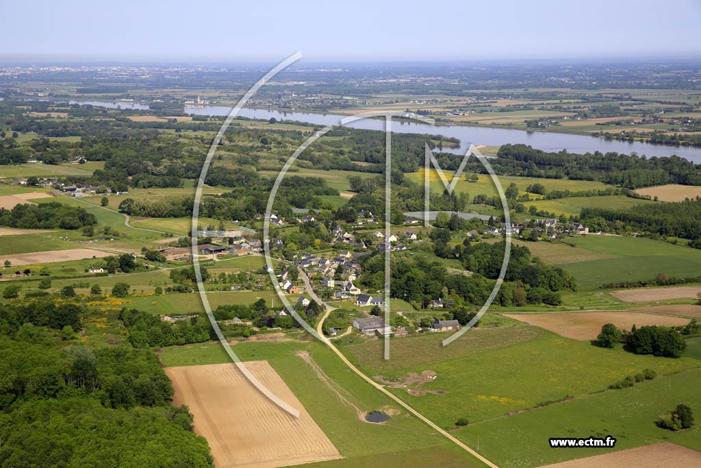 Photo arienne de Saint-Rmy-la-Varenne (Chauvign)
