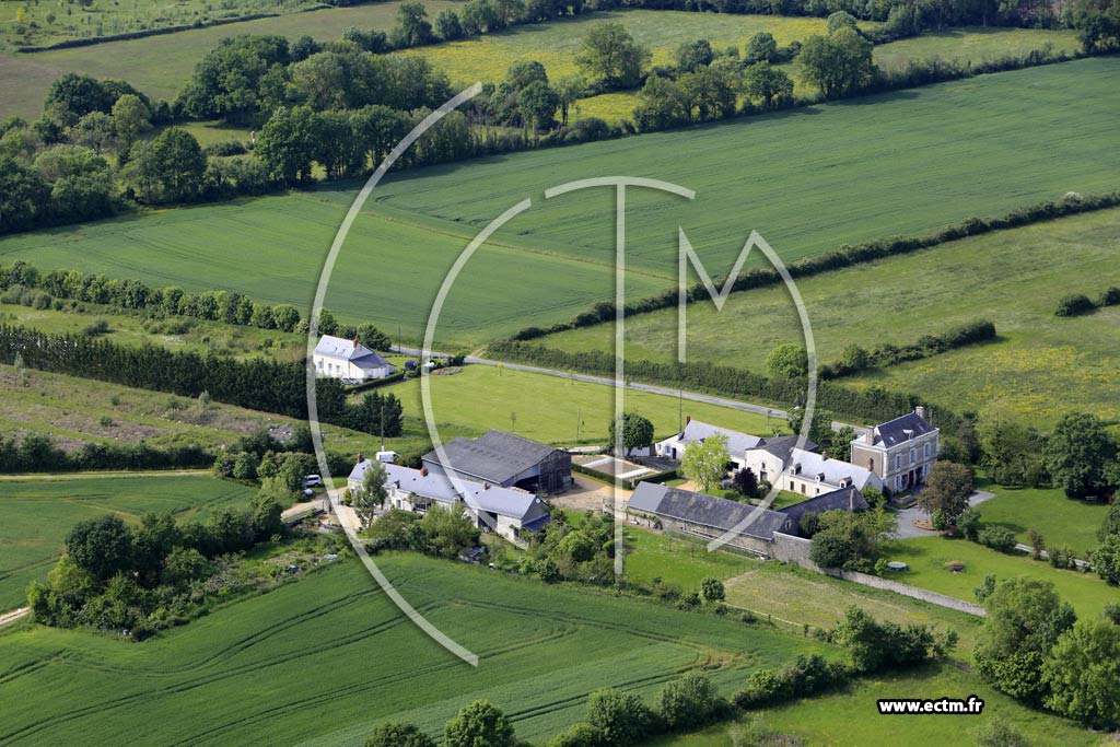 Photo arienne de Soulaines-sur-Aubance (Trainebois)