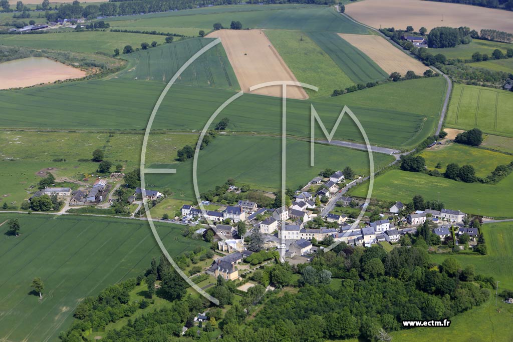 Photo arienne de Segr (Saint-Aubin du Pavoil)