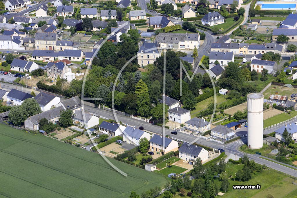 Photo arienne de Vern-d'Anjou (le Buron)
